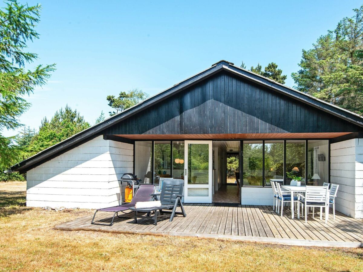 Holiday house 6 person holiday home in Ulfborg-By Traum