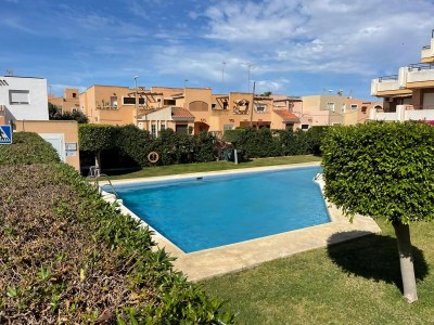 Apartment Apartment mit Terrasse und Gemeinschaftspool - Outdoor photo 2