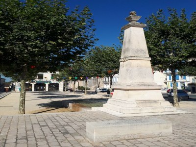 Holiday house Holiday home with pool in Verteillac - Environment photo 36