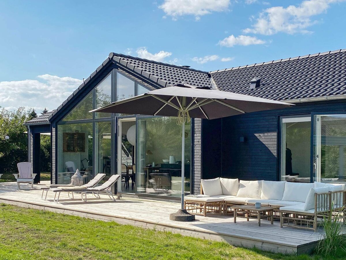 Holiday house Family Holiday Home in Juelsminde - Outdoor photo 4