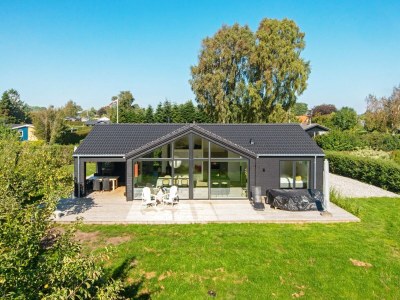 Holiday house Family Holiday Home in Juelsminde - Outdoor photo 6