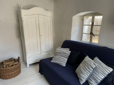 Holiday house Angenehmes Ferienhaus in Vrbnik mit Meerblick - Features photo 24