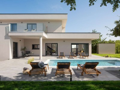 Holiday house Stilvolle Villa mit Pool - Outdoor photo 11