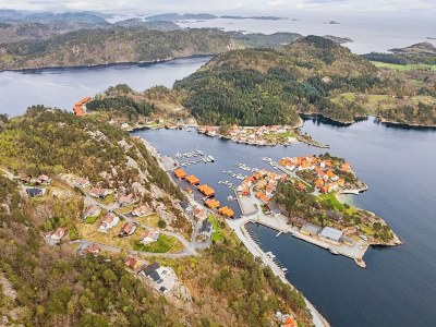 Holiday house 10 person holiday home in Lindesnes-By Traum - Outdoor photo 2