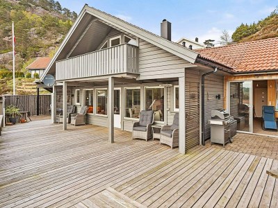 Holiday house 10 person holiday home in Lindesnes-By Traum - Outdoor photo 11