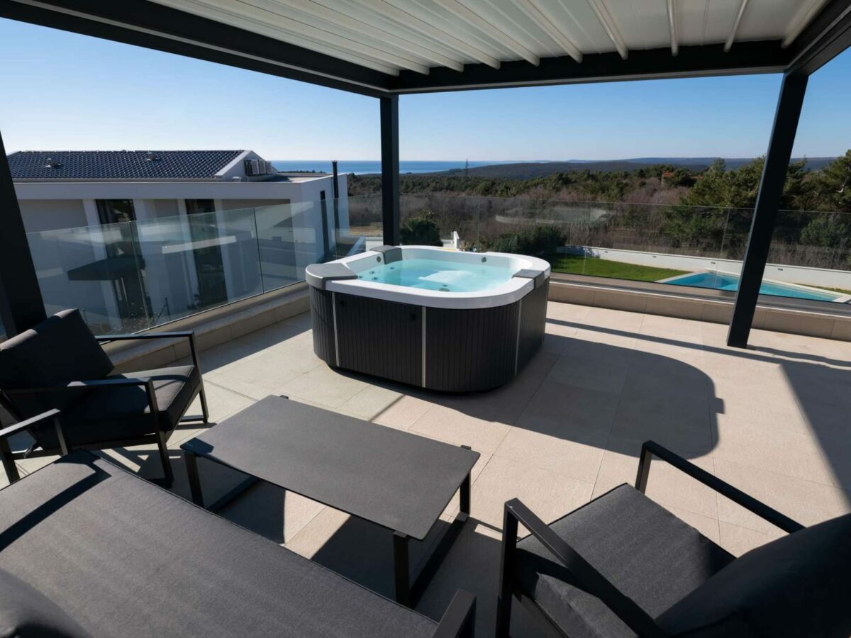 Holiday house Stylish Stay with Hot Tub - Outdoor photo 5