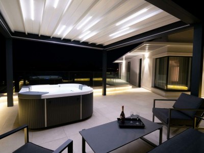 Holiday house Stylish Stay with Hot Tub - Outdoor photo 4