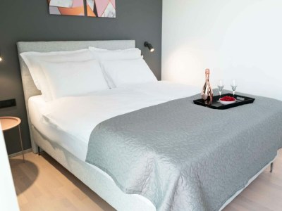 Holiday house Stylish Stay with Hot Tub - Features photo 13