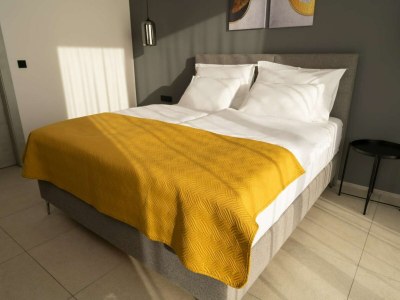 Holiday house Stylish Stay with Hot Tub - Features photo 23