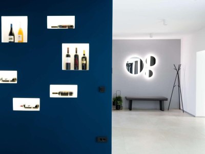 Holiday house Stylish Stay with Hot Tub - Features photo 28