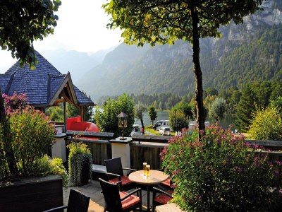 caravan Chalet in Tyrol near Ski Slopes - Environment photo 14
