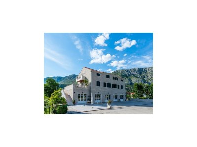 Apartment Apartments Azzurro- Three Bedroom Apartment with Terrace and Hot Tub ( Azzurro I-donji) - Outdoor photo 9