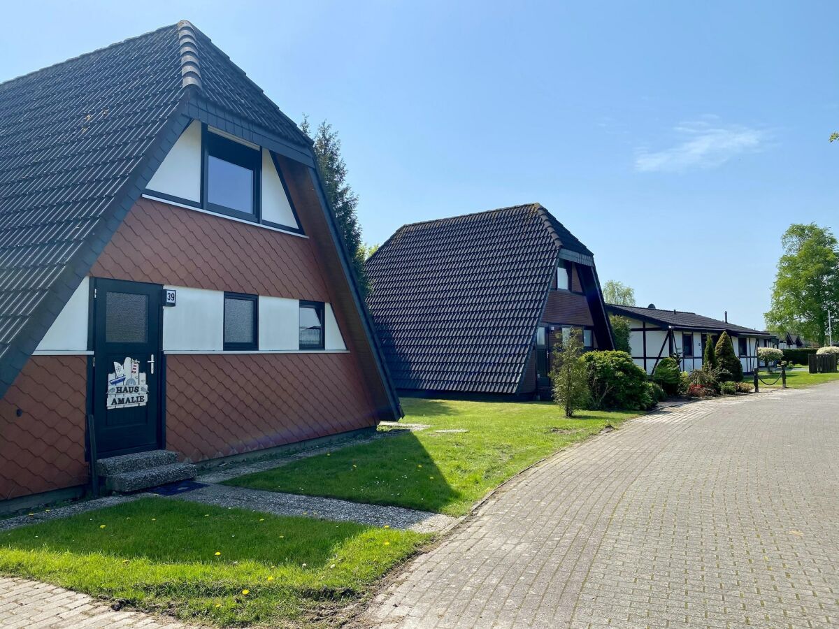 Holiday house Ferienhaus Amalie, Burhave - Outdoor photo 5