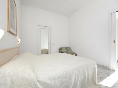 Apartment Apartment in Valbrona near Lake Como - Features photo 17