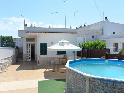 Holiday house Holiday Home in Apulia with Pool and Terrace - Outdoor photo 11