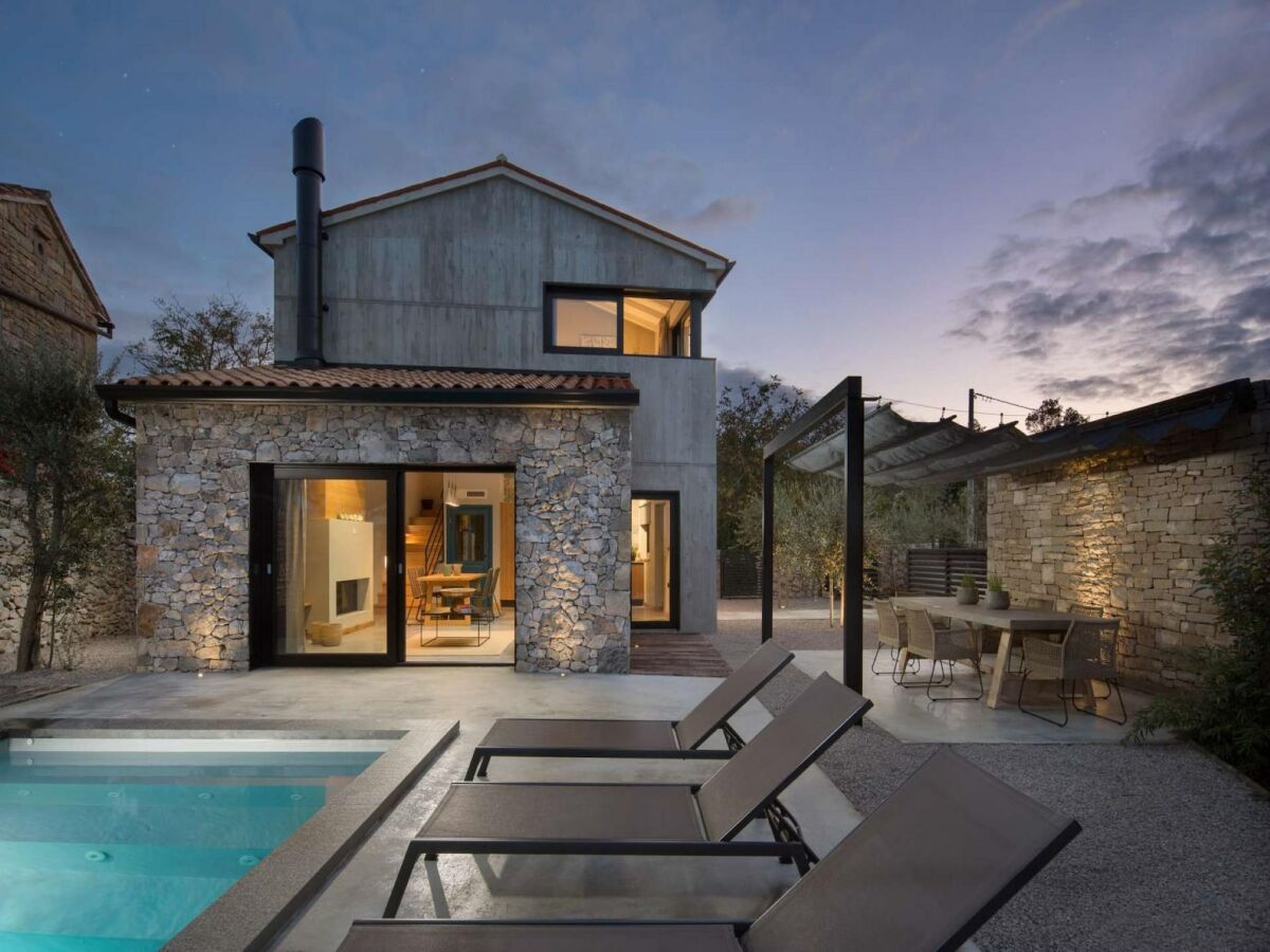 Villa Villa with Pool in Labin - Outdoor photo 3