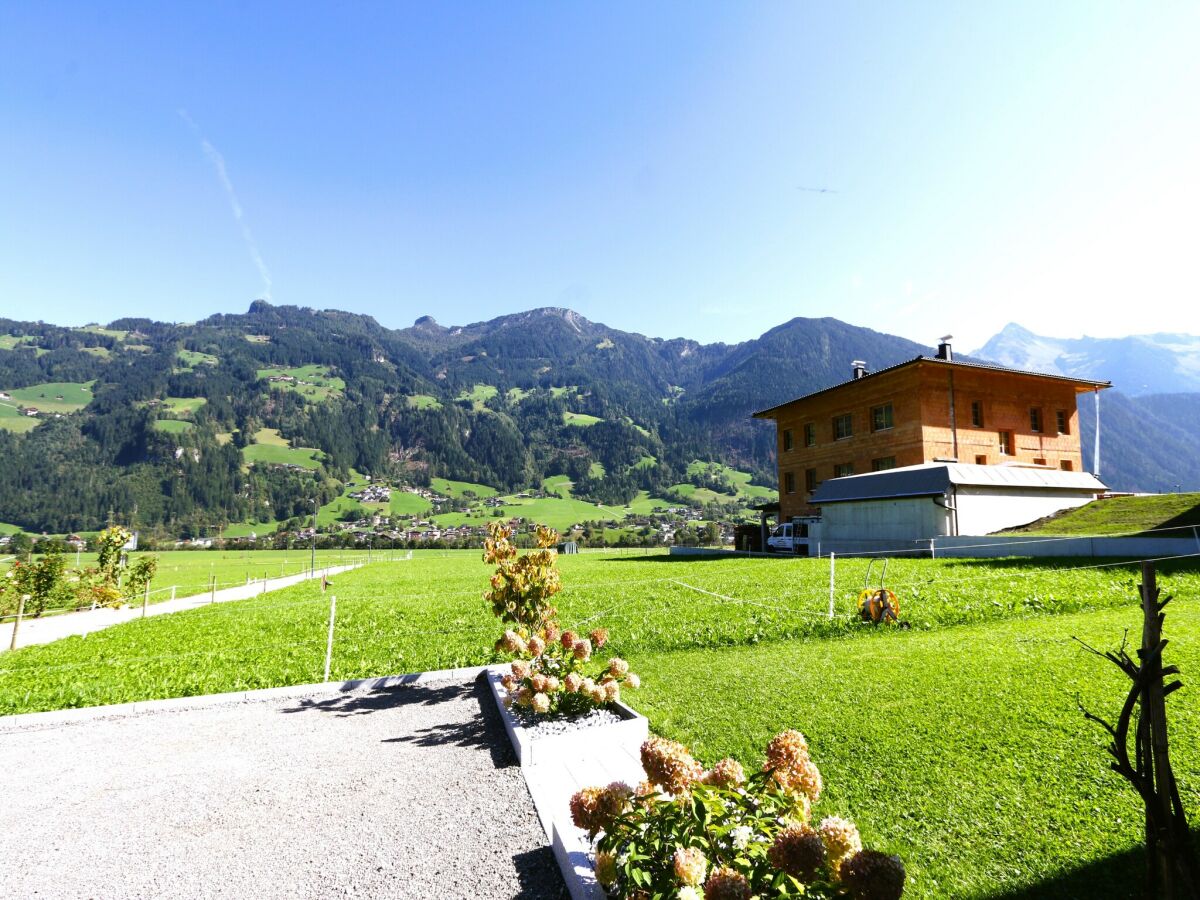 Apartment Apartment in Schwendau near Horbergbahn - Outdoor photo 2