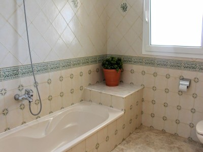 Villa Villa mit beheiztem Pool - Features photo 18