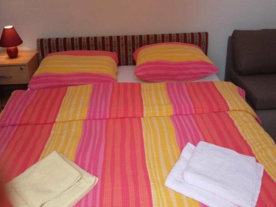 Apartment Apartments Smilje i Maslina - One Bedroom Apartment with Terrace 1 - Features photo 22