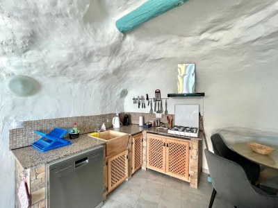 cave dwelling Cave House in Cúllar near Tabernas Desert - Features photo 21