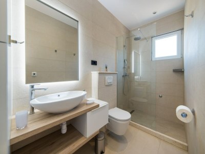 Apartment Apartments Ema-Comfort Two Bedroom Apartment with Sea View ( Fancy ) - Features photo 10