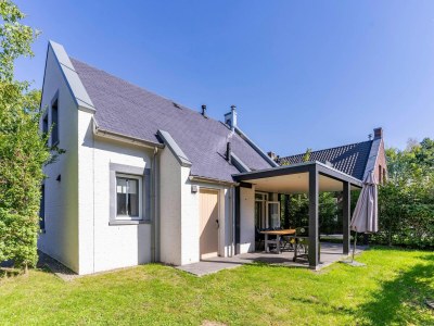 Holiday park Villa mit Sauna, Sprudelbad und Veranda - Outdoor photo 2