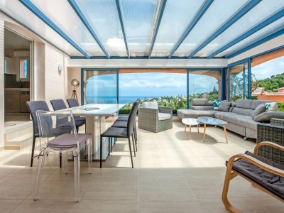 Villa Luxurious Villa in Les Issambres with swimming pool and Sauna - Features photo 11