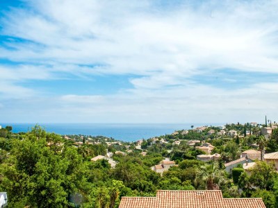 Villa Luxurious Villa in Les Issambres with swimming pool and Sauna - Environment photo 32