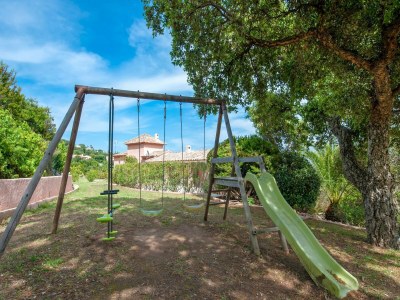 Villa Luxurious Villa in Les Issambres with swimming pool and Sauna - Outdoor photo 36