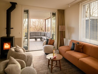 Holiday park Nice villa with veranda near holiday park - Features photo 8