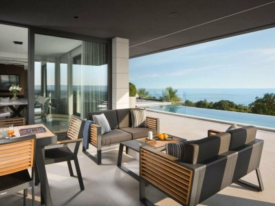 Holiday house Elegant Villa with Indoor Pool - Outdoor photo 15