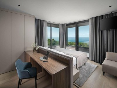 Holiday house Elegant Villa with Indoor Pool - Features photo 26