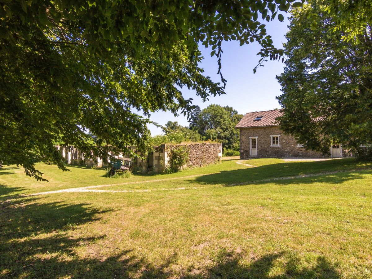 Holiday park Hütte in Chaleix nahe Wald und See - Outdoor photo 3