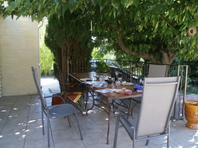 Holiday house Holiday Home in Le Thor with Private Pool - Outdoor photo 5