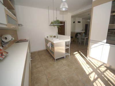 Holiday house Holiday Home in Le Thor with Private Pool - Features photo 19