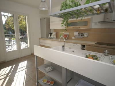 Holiday house Holiday Home in Le Thor with Private Pool - Features photo 20