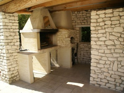 Holiday house Holiday Home in Le Thor with Private Pool - Outdoor photo 40