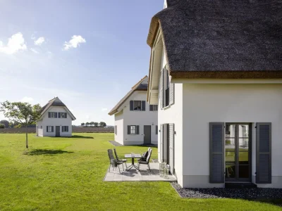 Holiday house Reetdachhaus in Dranske - Outdoor photo 2