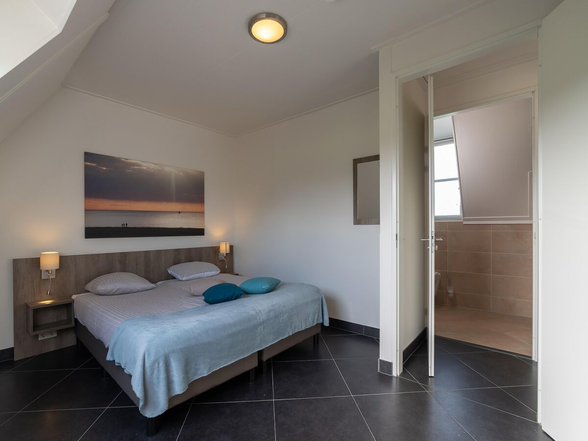 Holiday house Villa in Colijnsplaat mit Pool & Sauna - Features photo 5