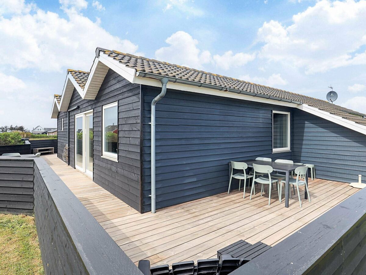 Holiday house 12 person holiday home in Løkken-By Traum - Outdoor photo 5