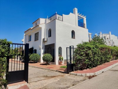 Holiday house Relaxed Retreat With Pool - Outdoor photo 5