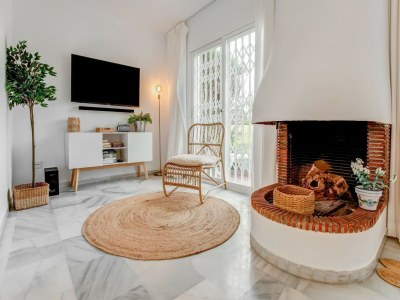 Holiday house Relaxed Retreat With Pool - Features photo 34