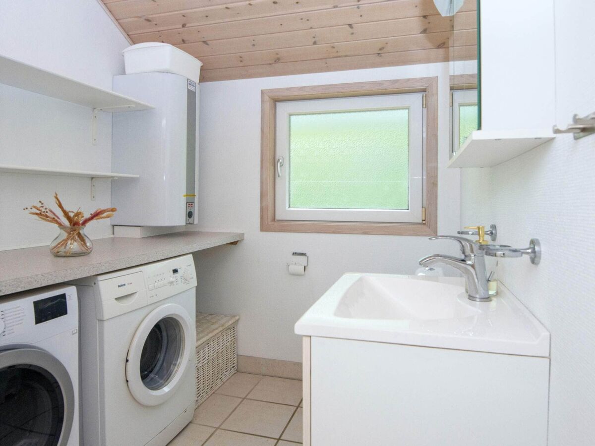 Holiday house 6 person holiday home in Oksbøl-By Traum - Outdoor photo 4