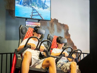 Holiday park Cozy Chalet Near North Sea - Outdoor photo 13