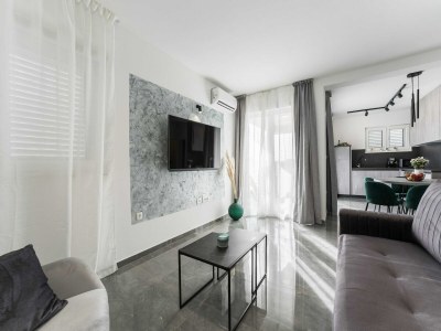 Apartment Luxury D Apartments - Luxury Two Bedroom Apartment with Terrace A2 - Features photo 24