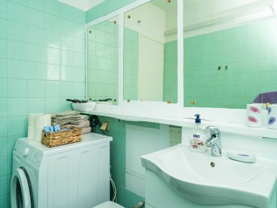 Apartment Apartment Klaudia - Two Bedroom Apartment with Balcony - Features photo 9