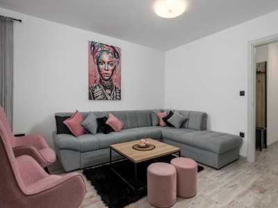 Villa Villa Lemily - Five Bedroom with Swimming Pool - Villa