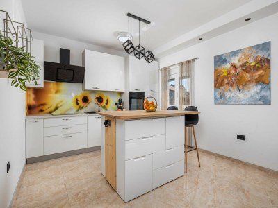 Villa Villa Lemily - Five Bedroom with Swimming Pool - Features photo 12