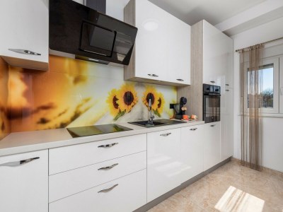 Villa Villa Lemily - Five Bedroom with Swimming Pool - Features photo 24