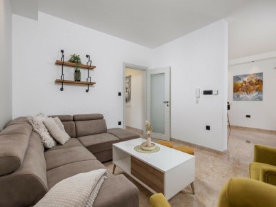 Villa Villa Lemily - Five Bedroom with Swimming Pool - Features photo 32